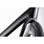 The new frame design has clearance for some seriously big rubber. 30mm tires fit with ease, for new levels of comfort and capability on any kind of road