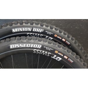 DT Swiss Dt Swiss XM1700 Mullet Wheel set 29/27,5 / Maxxis Tires