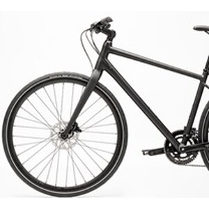 Our OutFront steering geometry makes riding easier. It delivers agile handling, while positioning the wheel further out in front for more stability, more control and less chance of toe-overlap.