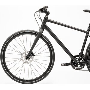Our OutFront steering geometry makes riding easier. It delivers agile handling, while positioning the wheel further out in front for more stability, more control and less chance of toe-overlap.