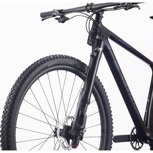 An integrated wheel sensor delivers hyper accurate speed, route and distance info, registers your bike, reminds you of needed service and more, all through the free Cannondale App.