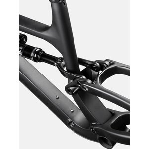 Riders come in all sizes. Most suspension doesn't. Proportional Response is the only suspension design that tailors the actual suspension layout by size so that every rider gets optimal traction, suppleness and control.