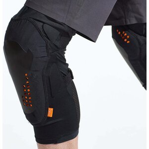 Pearl Izumi Elevate Knee Guard