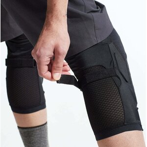 Pearl Izumi Elevate Knee Guard