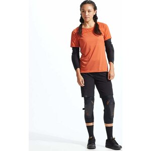Pearl Izumi Elevate Knee Guard