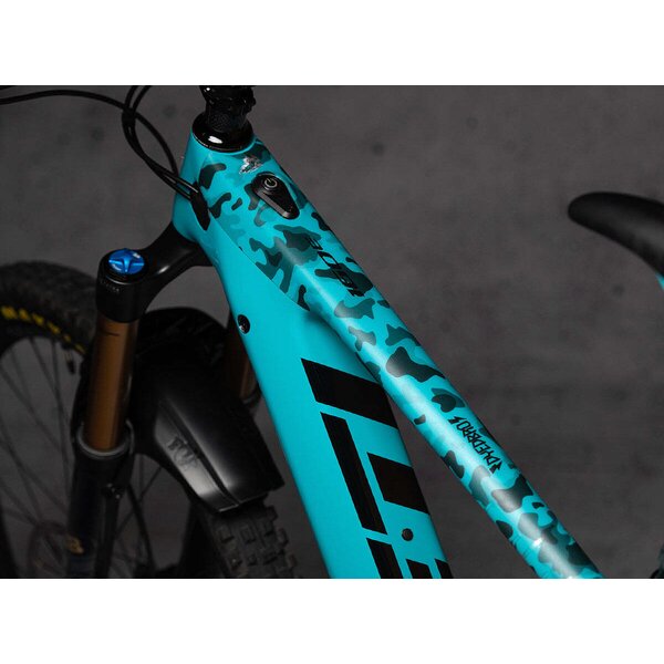 Dyedbro E-BIKE Camo Black